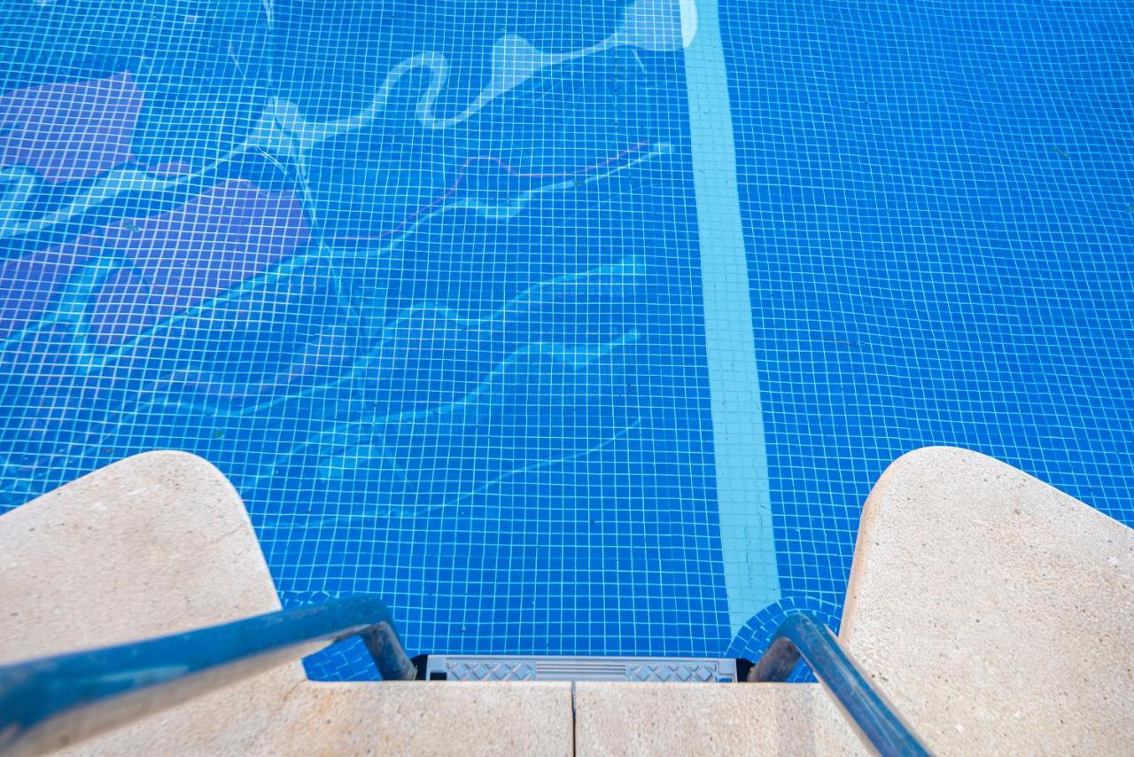 Appartement Apartamento Alef à Torremolinos Extérieur photo